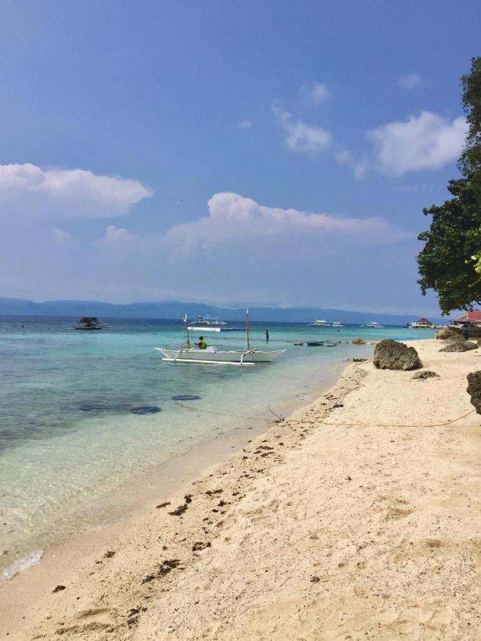 Pescador View - Beach Resort & Restaurant Moalboal Buitenkant foto