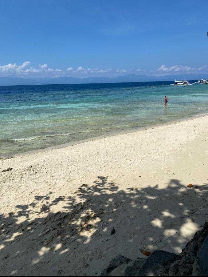 Pescador View - Beach Resort & Restaurant Moalboal Buitenkant foto